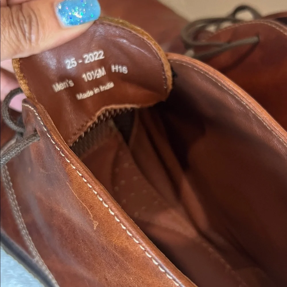 Johnston & Murphy Copeland Chukka Boots